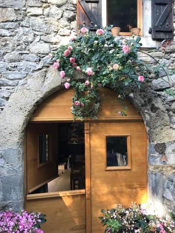 Maison de campagne pour 6 personnes, avec jardin et jacuzzi à Accous