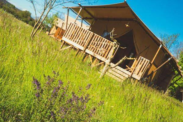 Camping et Lodges de Coucouzac in Lagorce, Ardèche