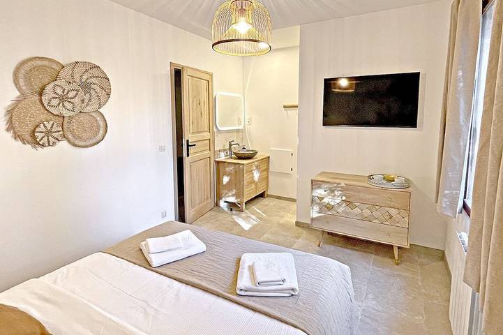 Location de vacances pour 12 personnes, avec terrasse et jardin à Le Thoronet - 3