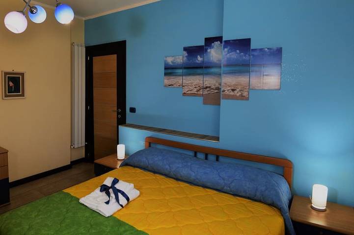 Ferienwohnung für 5 Personen, mit Balkon und Garten in Paestum - 2