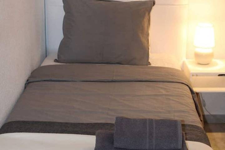 Appartement entier, Spacieux appartement de 3 chambres en face de la plage in Buenas Noches, Estepona