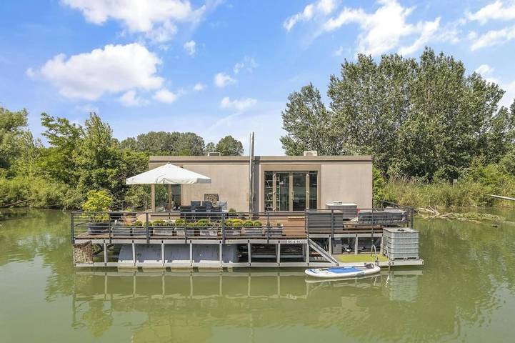 Péniche pour 6 personnes, avec balcon - 1
