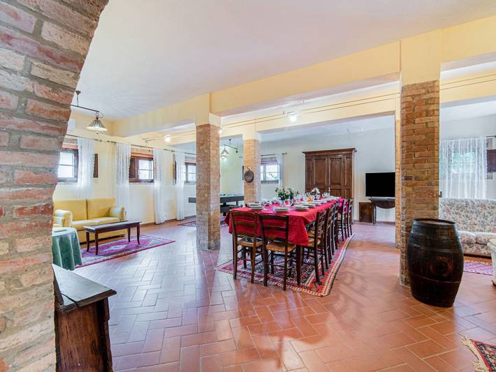 Location de vacances pour 14 personnes, avec terrasse et piscine, animaux acceptés à Montalcino - 4