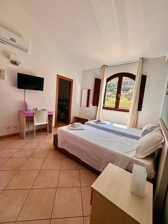 Twin Room in Buggerru, Costa Verde (Sardegna)