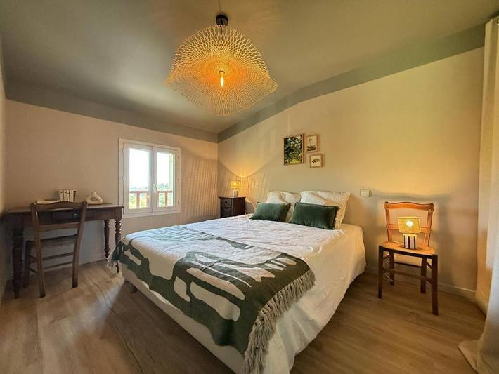 Location de vacances pour 4 personnes, avec Terrasse et Jardin à Mendionde