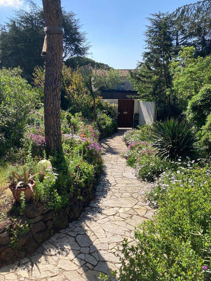 Maison d'hôtes naturiste Villa Paulana in Cap d'Agde, Agde