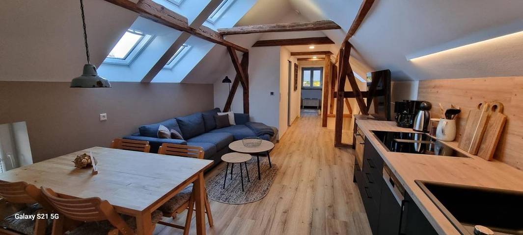 Ferienwohnung für 4 Personen, mit Balkon in Teichland