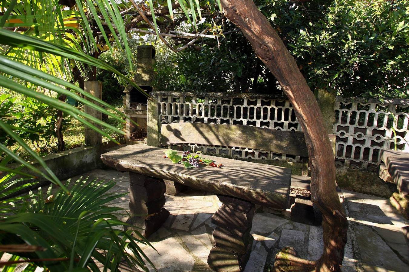 Ganze Ferienwohnung, Appartement Portoroz mit Terrasse und Garten in Piran, Slowenische Riviera