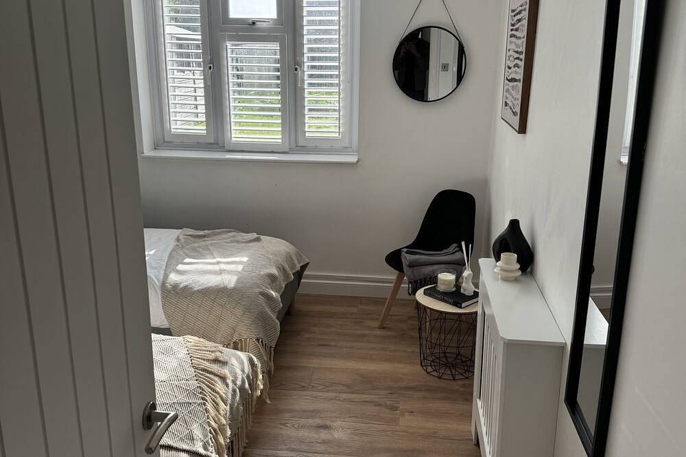 Entire apartment, Orchard Apartment by Stays Accommodation in Chelmsford, Essex