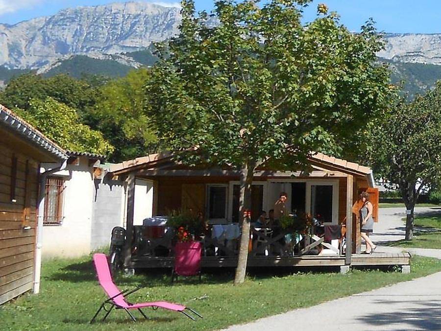 Camping Municipal de Justin - Chalet 4 persons - Chalet Détente 2 bedrooms in Die, Parc naturel régional du Vercors