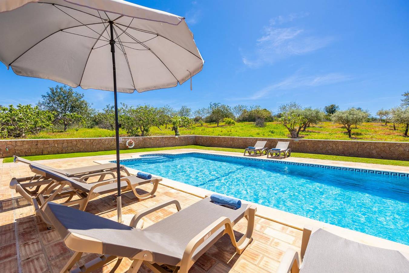 Villa voor 6 personen met balkon in Guia, Faro District