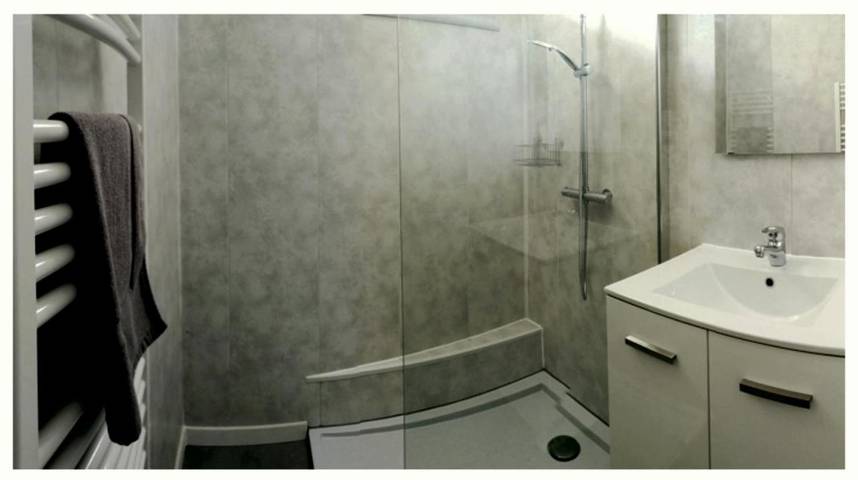 Chambre d’hôte pour 2 personnes, avec vue ainsi que terrasse et piscine, animaux acceptés dans l' Hérault - 3