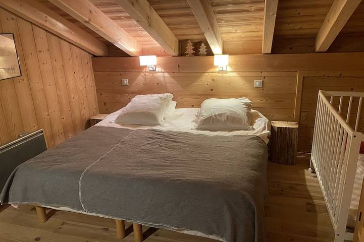 Gîte pour 15 personnes, avec jardin ainsi que jacuzzi et sauna dans Station De Combloux - 3