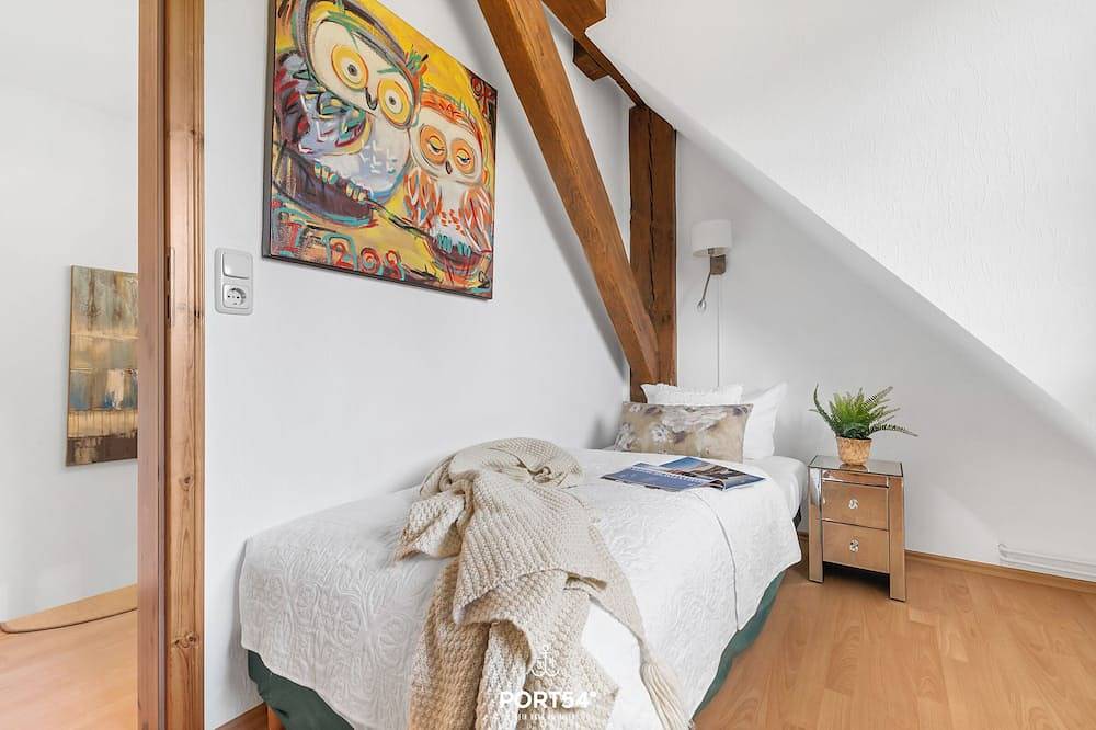 Ganze Wohnung, Luxuriöse Ferienwohnung auf dem Land mit Terrasse in Delve, Eider-Treene-Sorge