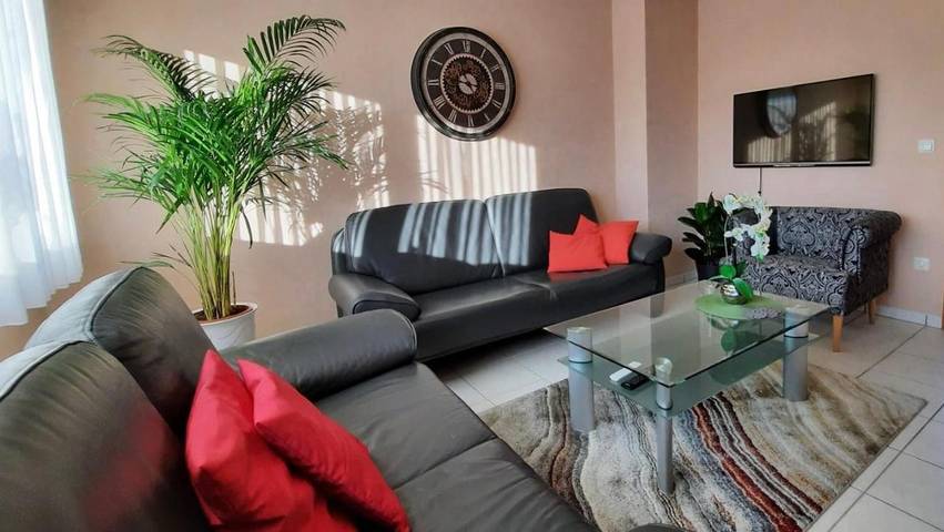 Ferienwohnung für 2 Personen, mit Terrasse und Garten