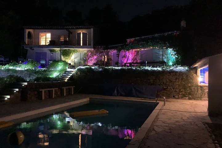 Villa for 10 people, with balcony and garden - 1