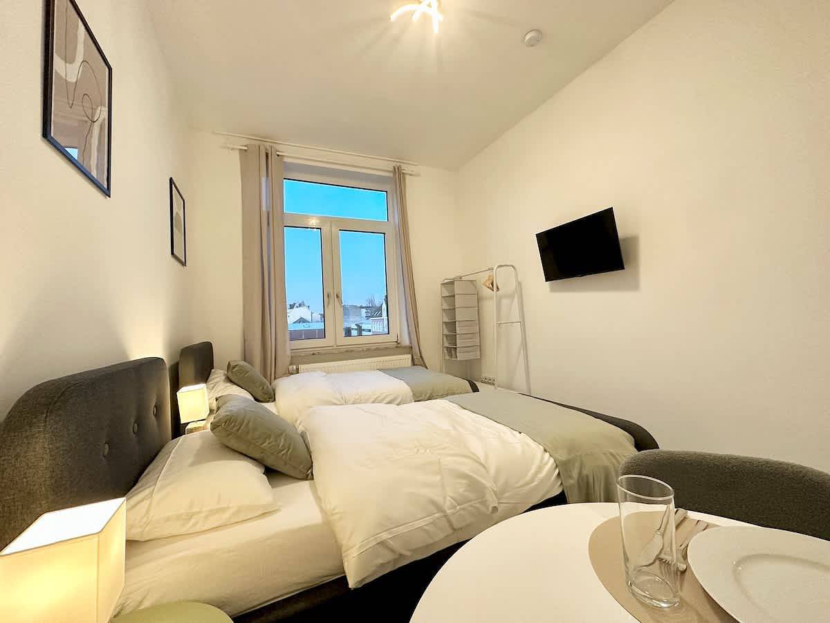 Ganze Wohnung, Ferienwohnung für 4 Personen mit Balkon/Terrasse in Lehe (Bremerhaven), Bremerhaven