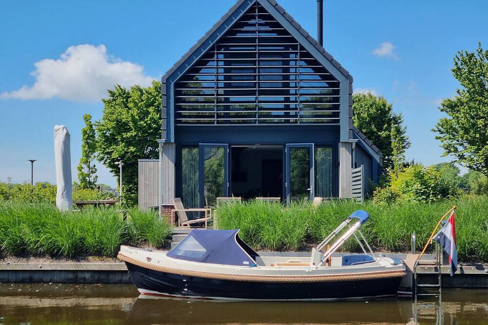 Luxuriöse Ferienhaus am Wasser in Balk, Ijsselmeer