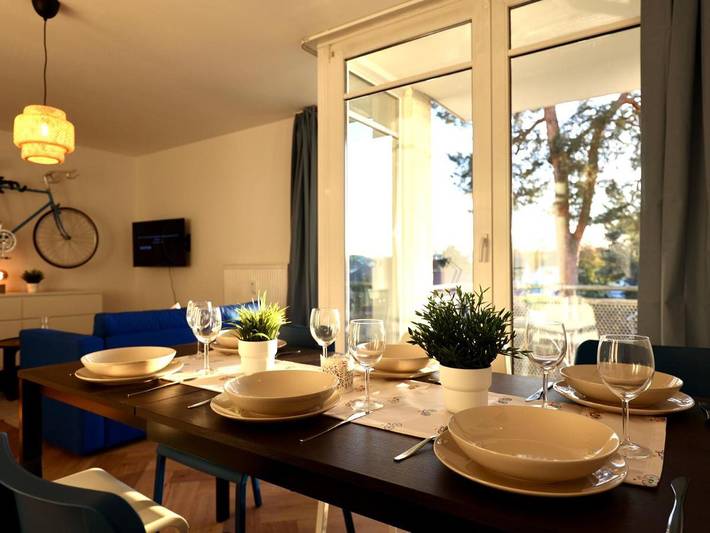 Ferienwohnung für 6 Personen, mit Balkon in Ludwigsfelde