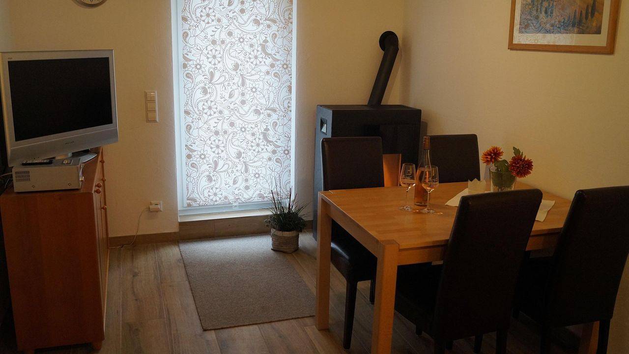 Vakantiehuis voor 4 personen met terras in Edesheim, Landkreis Südliche Weinstraße
