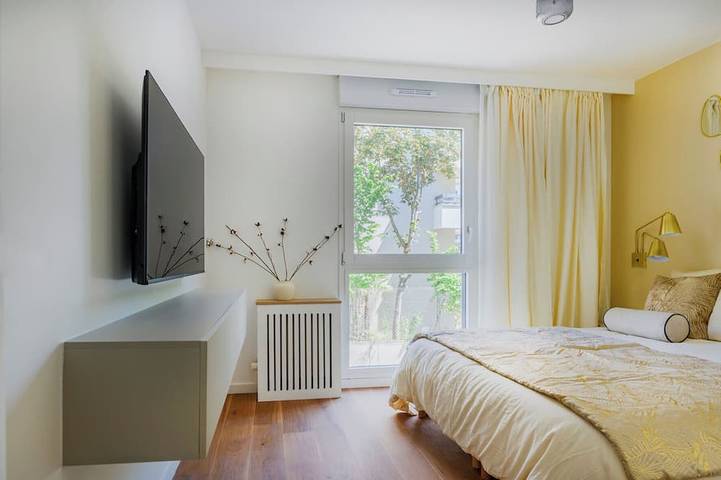 Ganze Wohnung, Paris West Elegant residence in Suresnes, Hauts-de-Seine