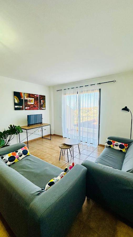 Gîte pour 4 personnes, avec terrasse et vue dans Los Menores - 4