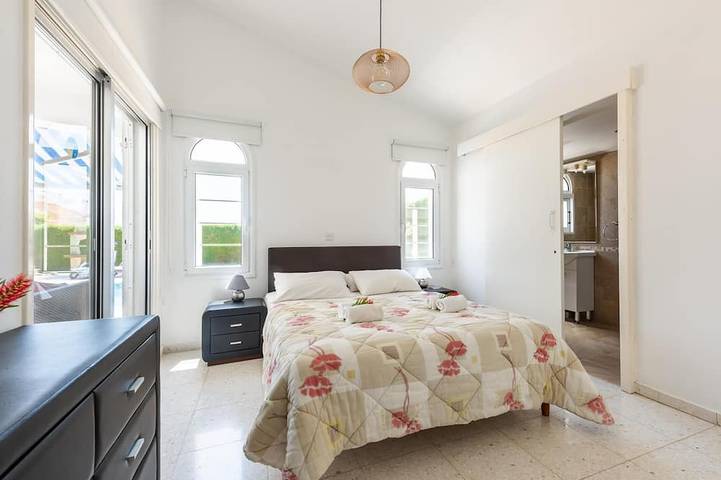 Bungalow für 4 Personen, mit Terrasse und Garten auf Zypern - 4