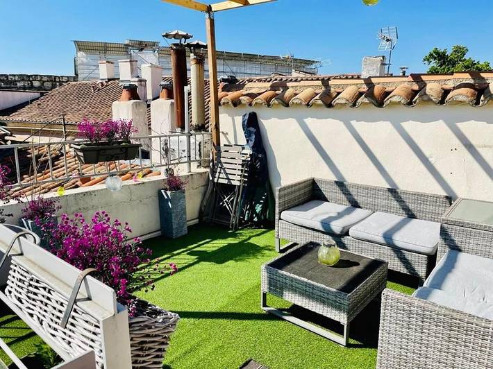 Gîte pour 3 personnes, avec terrasse et vue, animaux acceptés dans Arenes De Nimes - 3