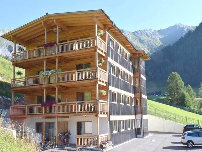 Ferienwohnung für 6 Personen, mit Balkon, kinderfreundlich in Kals am Großglockner