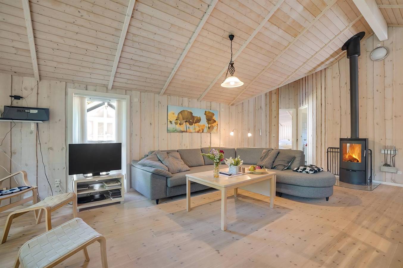 Stunning home in Hals w/ Sauna, Wifi and Indoor swimming pool in Hou, Aalborg und Umgebung