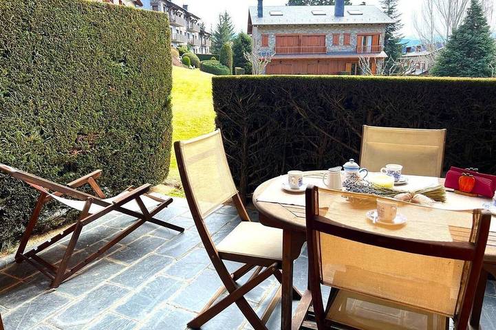 Holiday home for 8 people, with pool and garden - 1