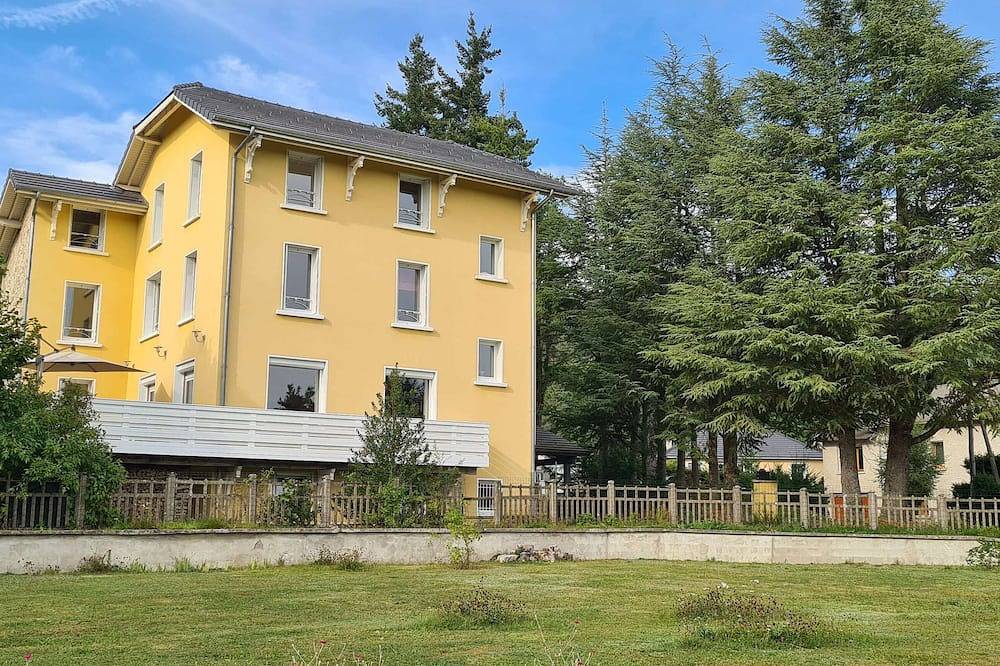 Superb country house in the mountains in Le Chambon-sur-Lignon, Macizo Central