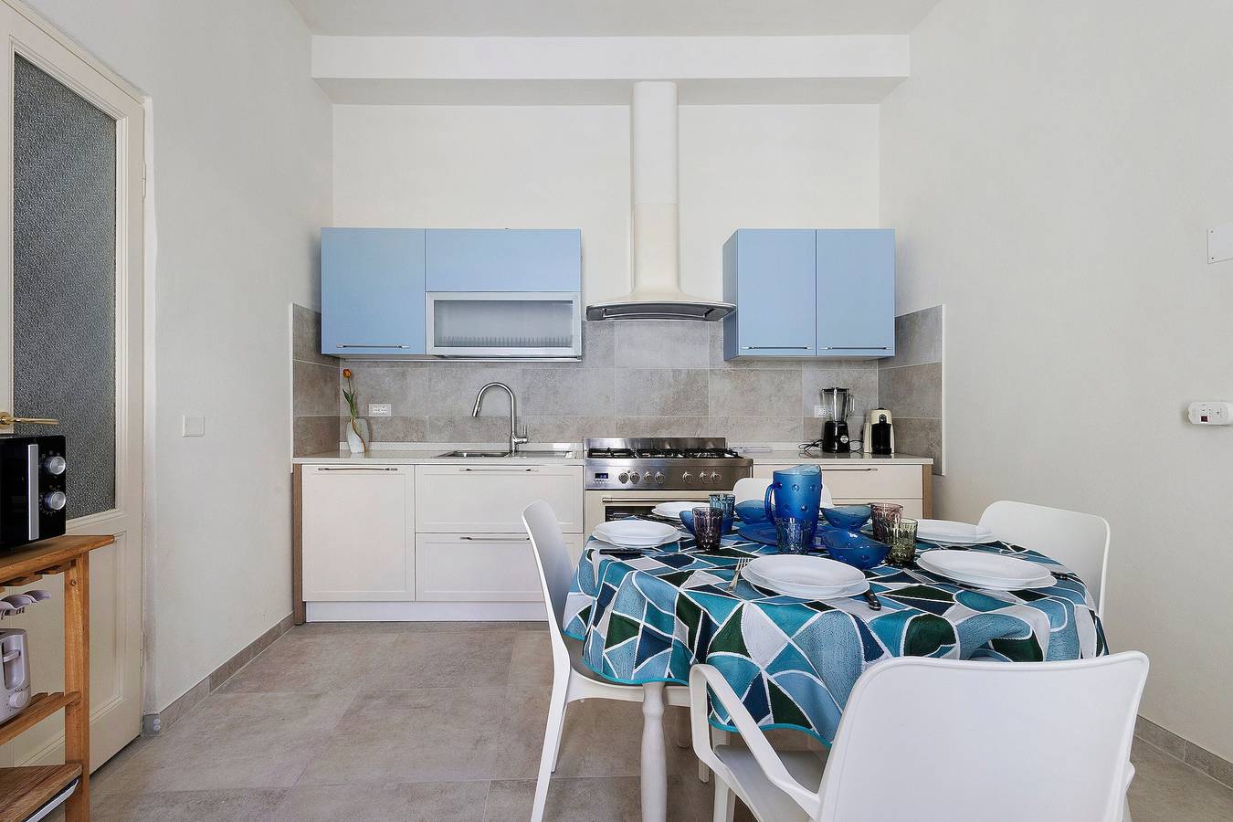 Ferienhaus 'Villa Lucia' mit Meerblick, Wlan und Klimaanlage in Viareggio, Italienische Riviera