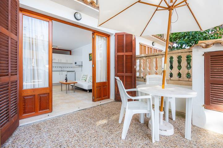 Apartamento inteiro, Apartamento de férias "Mhm 1" com varanda e Wi-Fi in Cala Ratjada, Capdepera