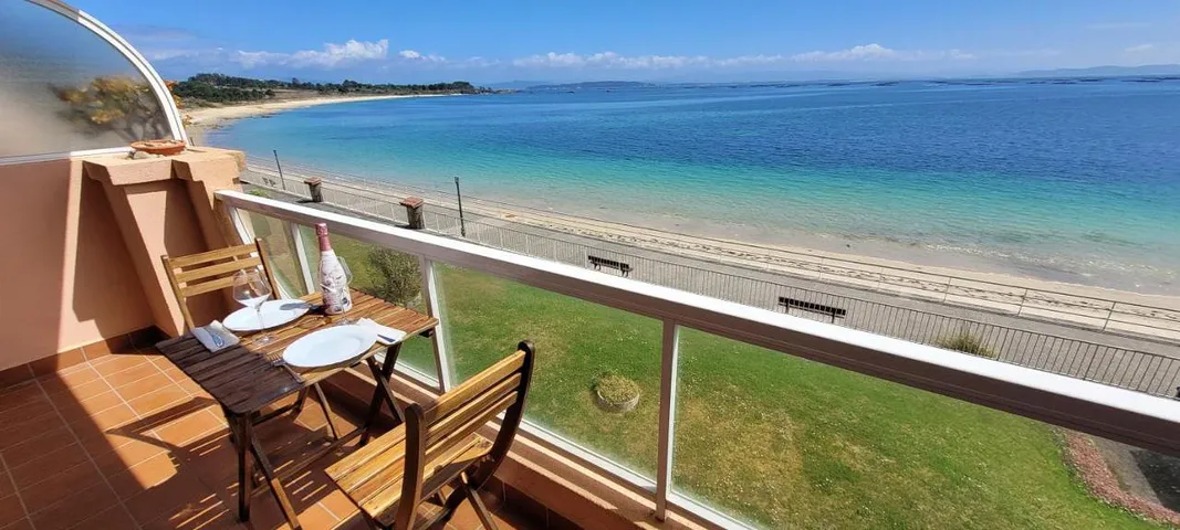 Apartamento de vacaciones para 4 personas, con jardín además de balcón y vistas - 1