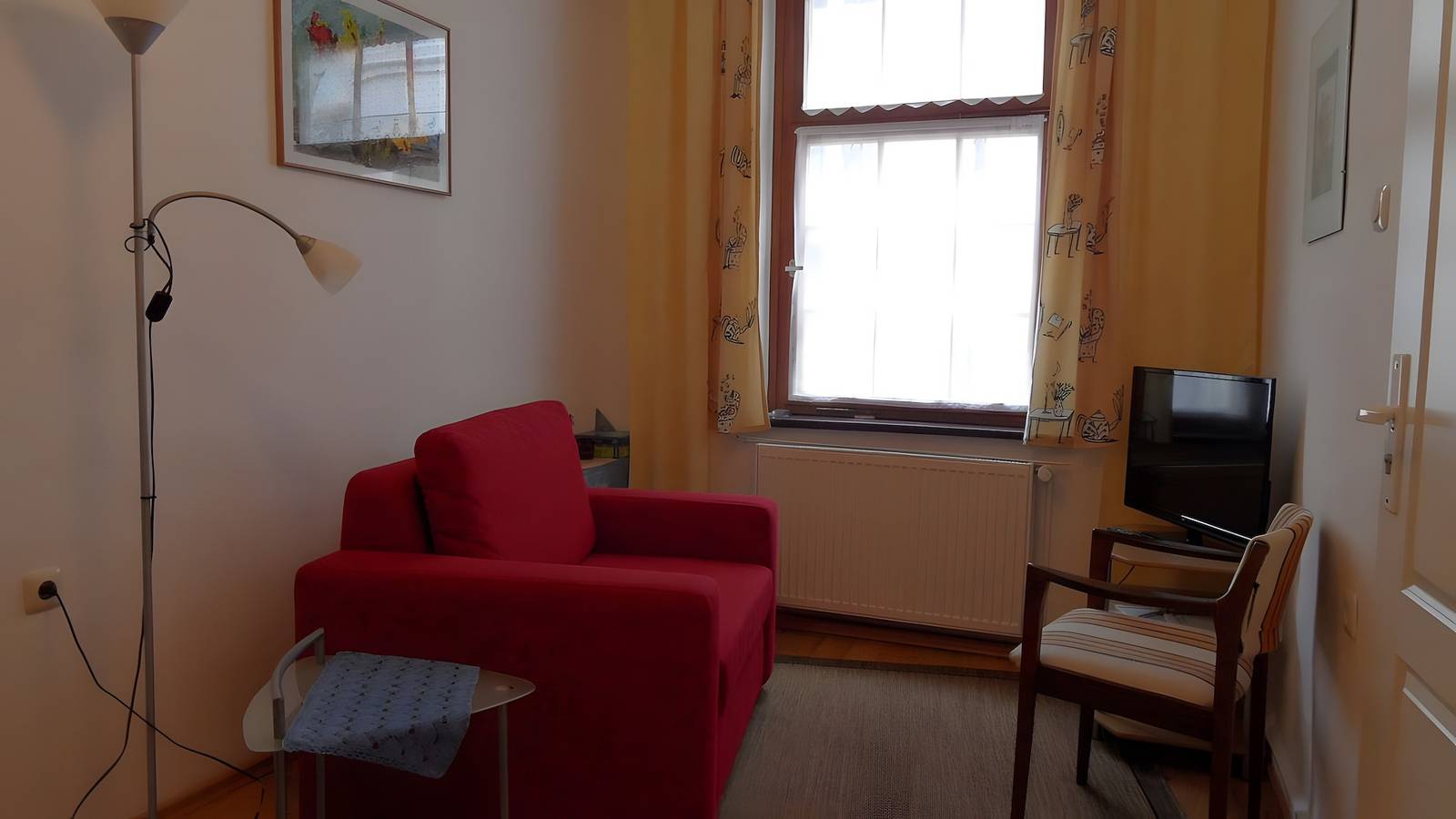 Entire apartment, Ground-Floor Apartment for 2 Guests (26 m²) in Wismar in Wismar, North-West Mecklenburg (Wismar region)