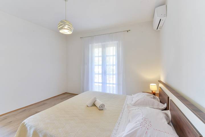 Ferienwohnung für 4 Personen, mit Balkon/Terrasse in Bibinje