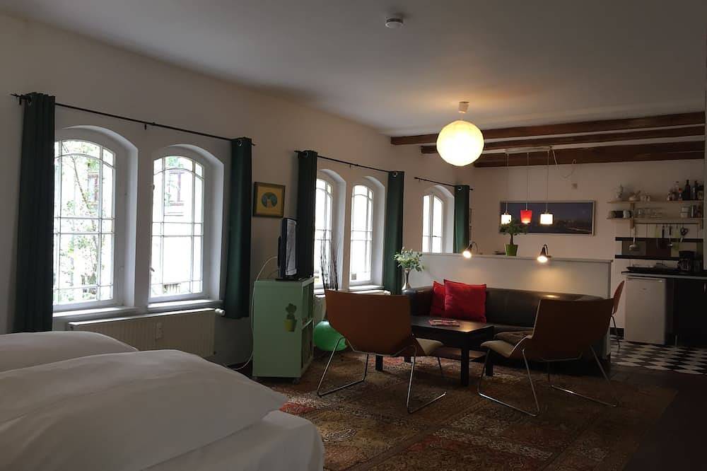 Ganze Wohnung, Fewo im Herzen Kreuzberg,Loft,Kunst,Kneipen,Bars,Nachtleben,Wifi,bis 4 Personen in Kreuzberg Berlin, Berlin