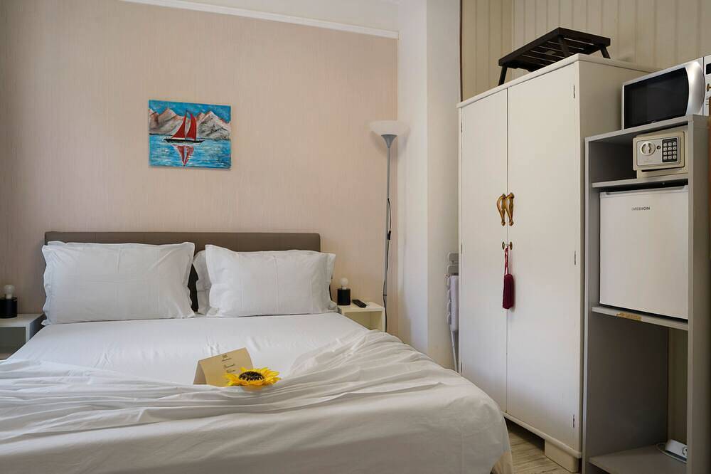 Apartamento entero, Habitación 'Alessandro A Beatrice' con Wi-Fi in Villa Lagarina, Montañas Garda