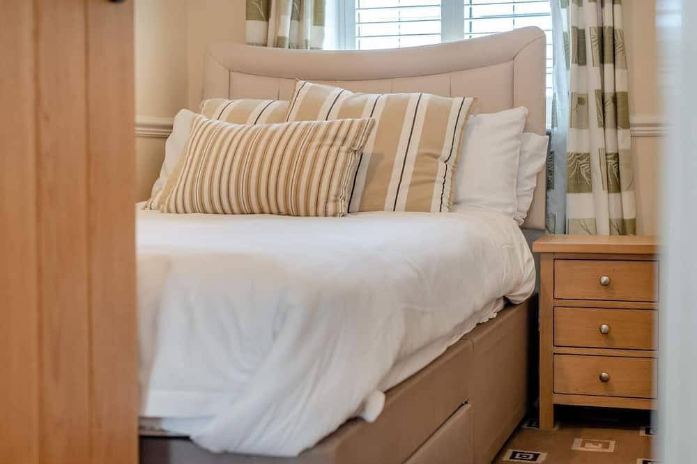 Entire apartment, 2 Bed in Perranporth (oc-f34873) in Perranporth, Cornwall