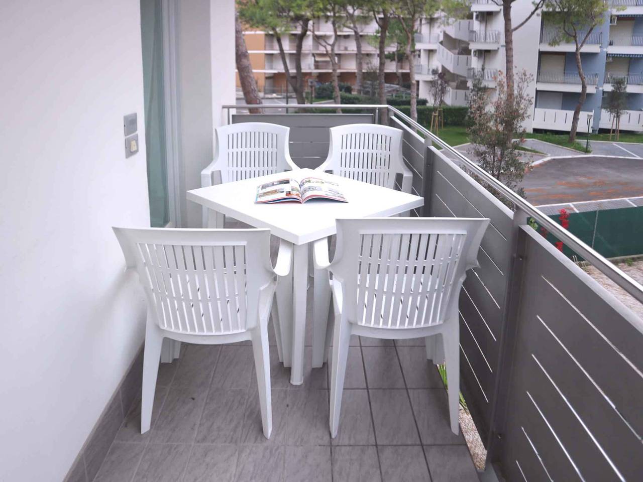 Appartamento intero, Appartamento con terrazza e aria condizionata  in Lignano Sabbiadoro, Provincia d'Udine