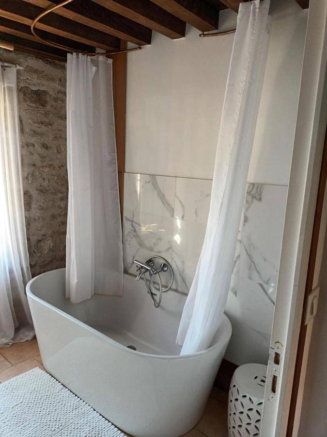 Appartement entier, Gîte Design in Arceau, Région de Dijon