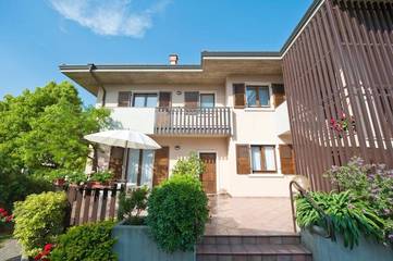 Ferienwohnung für 4 Personen, mit Terrasse und Garten, mit Haustier in Torbole