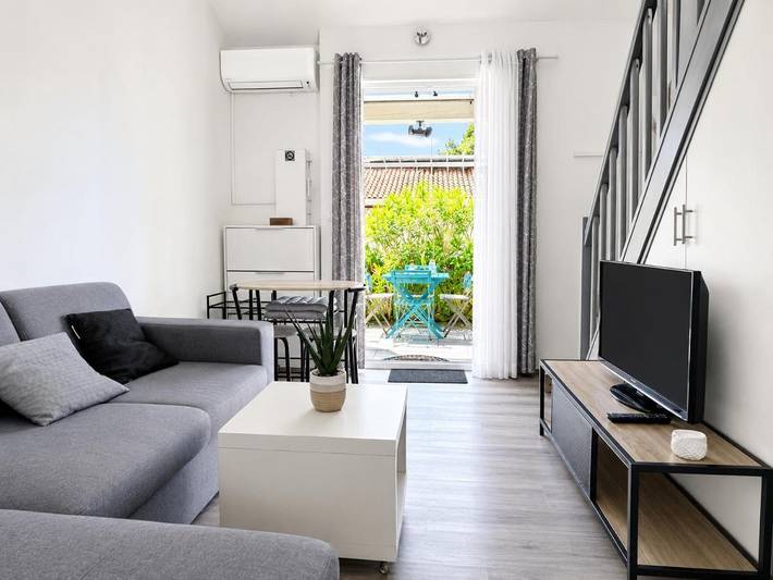 Gîte pour 2 personnes, avec terrasse dans Plage Ulysse - 2