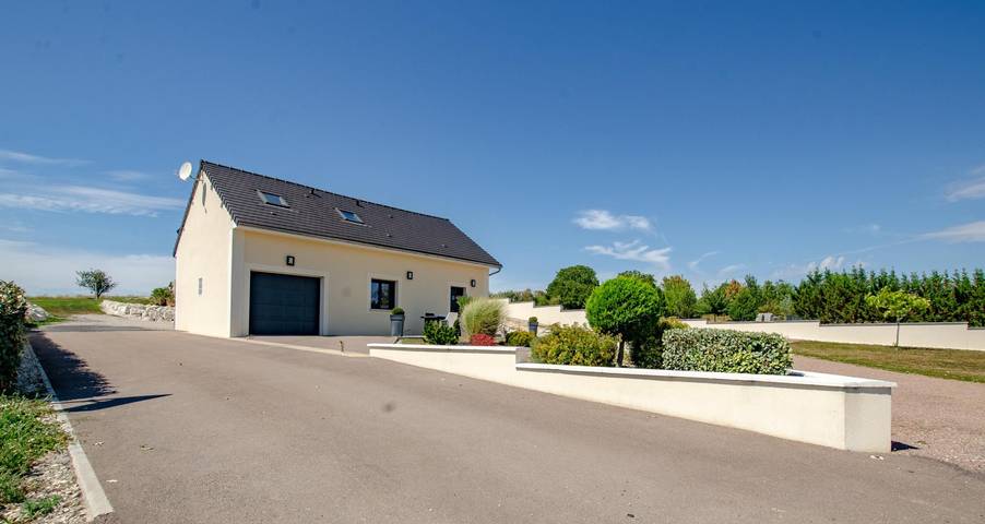 Gîte for 4 people, with garden and terrace - 1