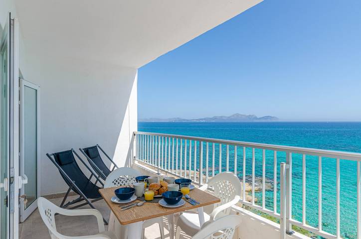 Ferienwohnung für 4 Personen, mit Meerblick und Balkon in Can Picafort