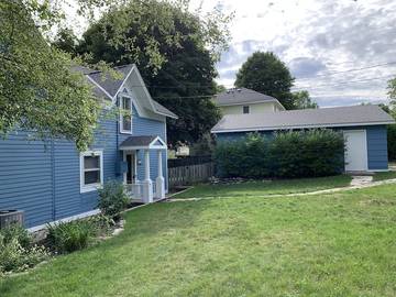 Vacation House for 8 Guests in Harbor Springs, Emmet County, Picture 1