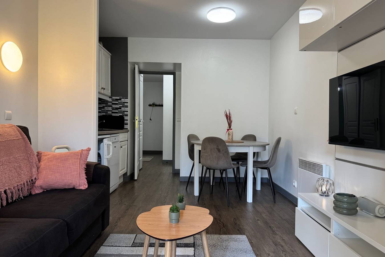 Apartamento entero, Bright apartment with pool and balcony in Deauville, Region de Lisieux