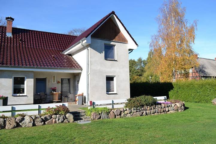 Ferienhaus für 6 Personen, mit Balkon/Terrasse und Terrasse sowie Garten in Kuchelmiß