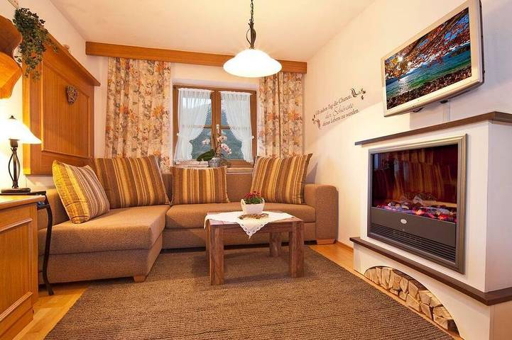 Bauernhof für 5 Personen, mit Balkon und Garten im Karwendel